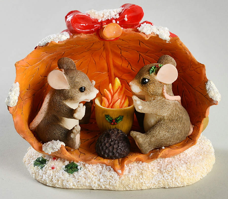 Charming Tails Sharing A Warm & Cozy Holiday - With Box Bx337 by Charming Tails-1