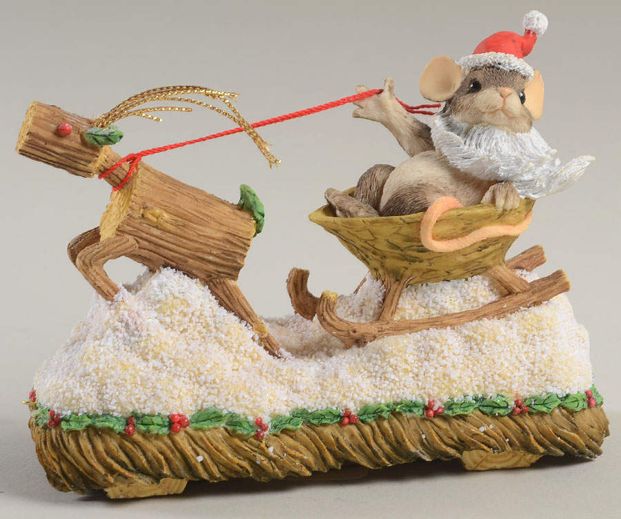 Charming Tails Mackenzie Clause On Parade - Boxed by Charming Tails-1