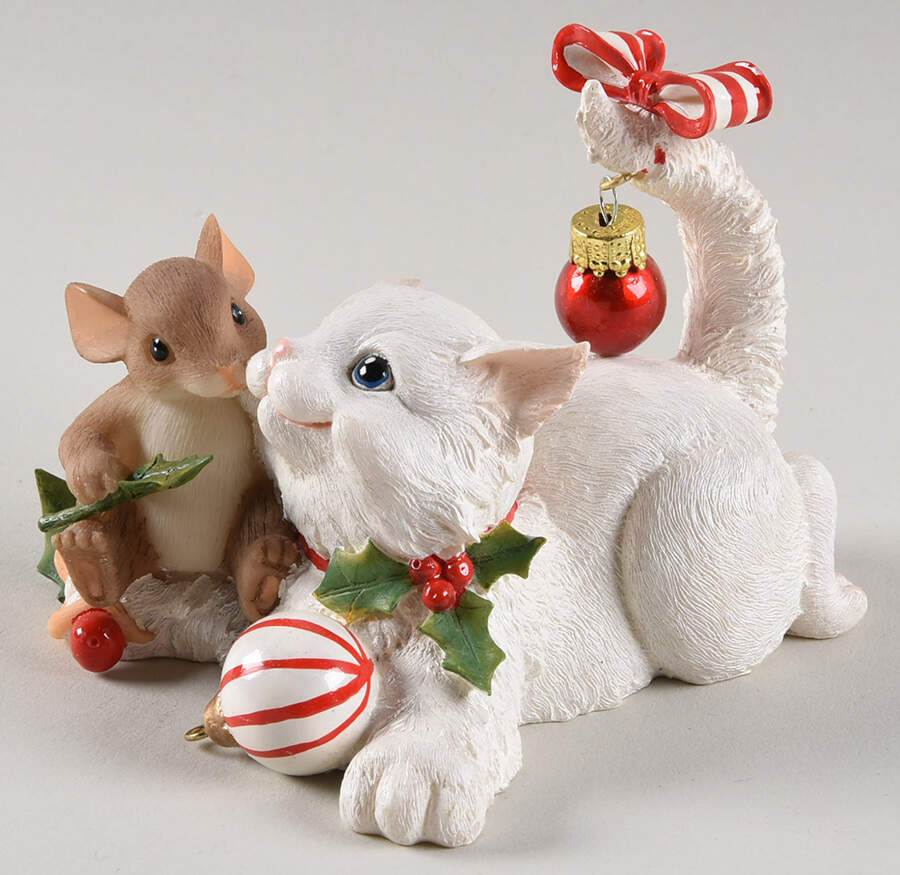 Charming Tails Friends Make The Holiday Purr-Fect - Boxed by Charming Tails-1