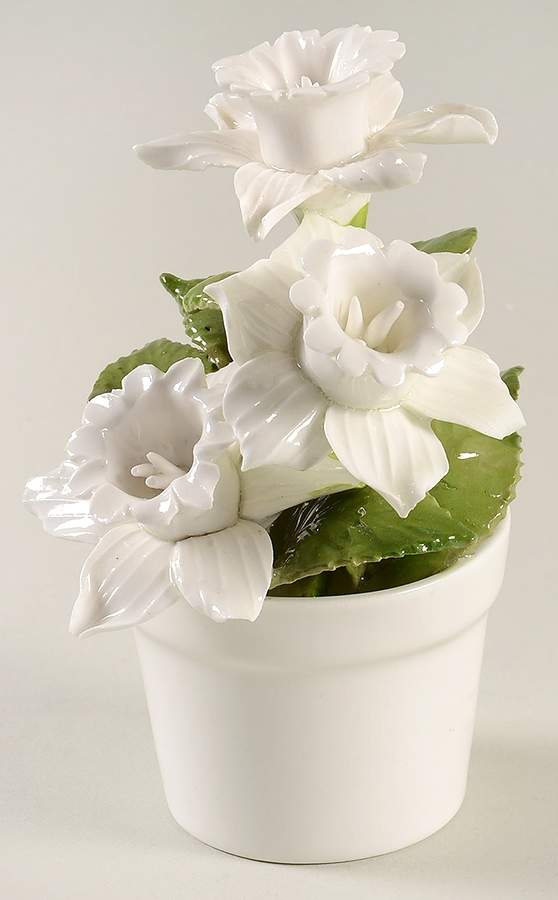 Crown Staffordshire Florals Radnor-White Tulips - No Box by Crown Staffordshire-1