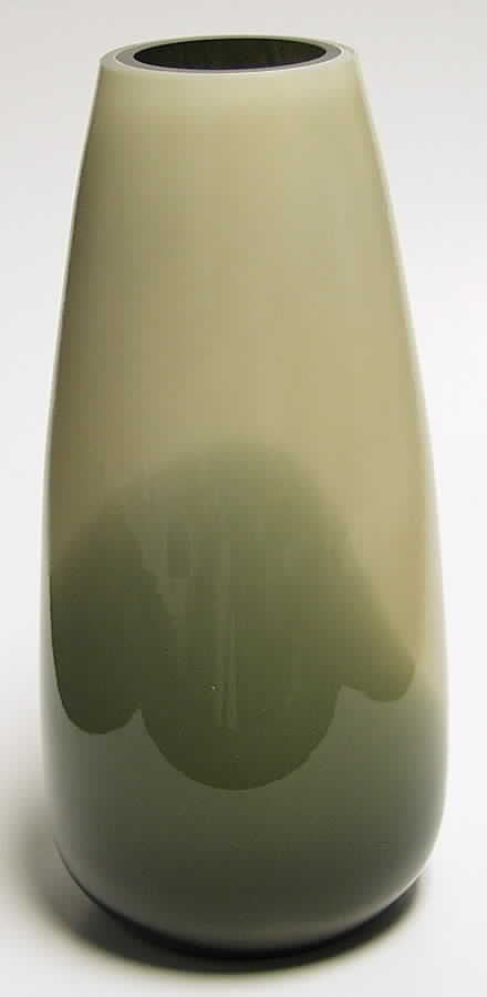 Touchstone Collection 7 3/4" Teardrop Vase-Ivory - Boxed by Caithness-1