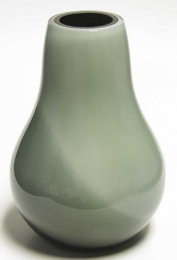 Touchstone Collection 7" Gourd Vase-Smoke - Boxed by Caithness-1