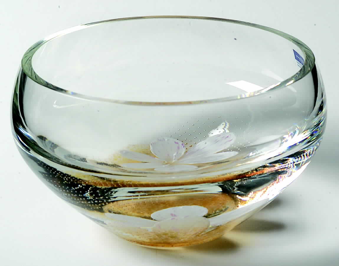 Oriental Lily Collection 5" Sweet Dish-Pearl - No Box by Caithness-1