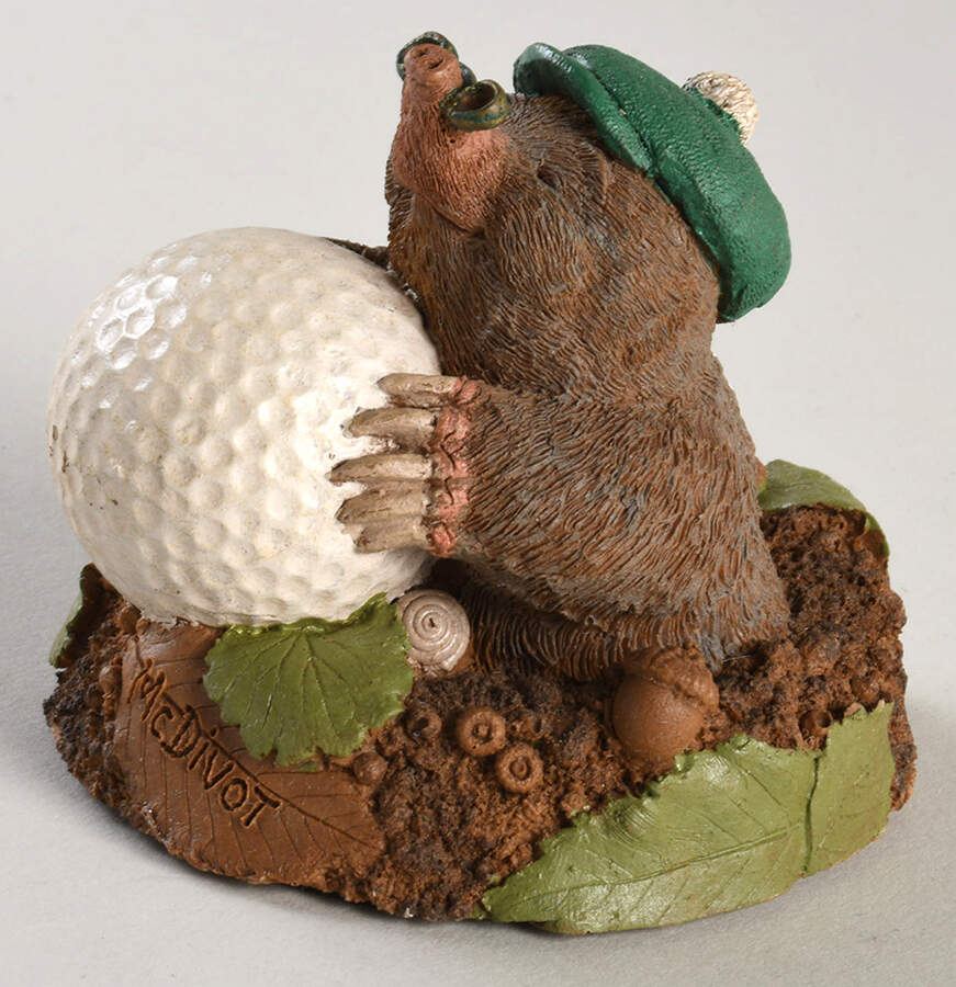 Tracks McDivot - No Box by Cairn Studios-1