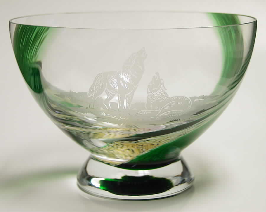 Northern Lights Collection Howling Wolves-Bowl-Large - No Box by Caithness-1