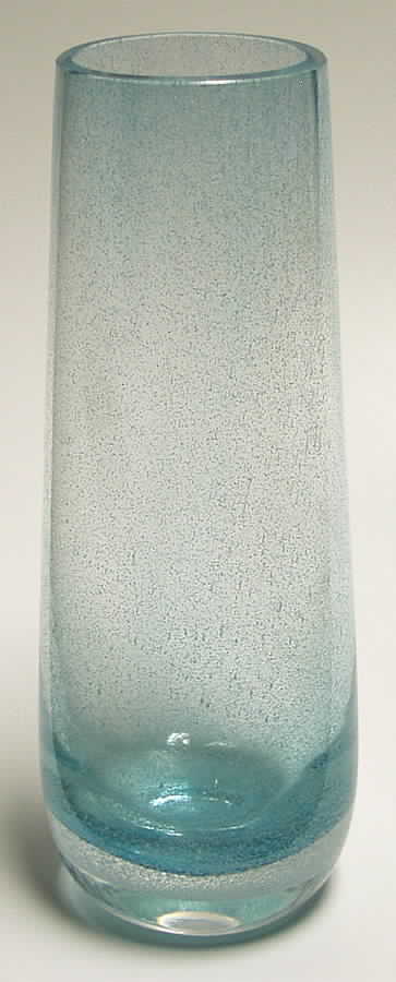Crush Collection 9" Large Vase-Spearmint - No Box by Caithness-1