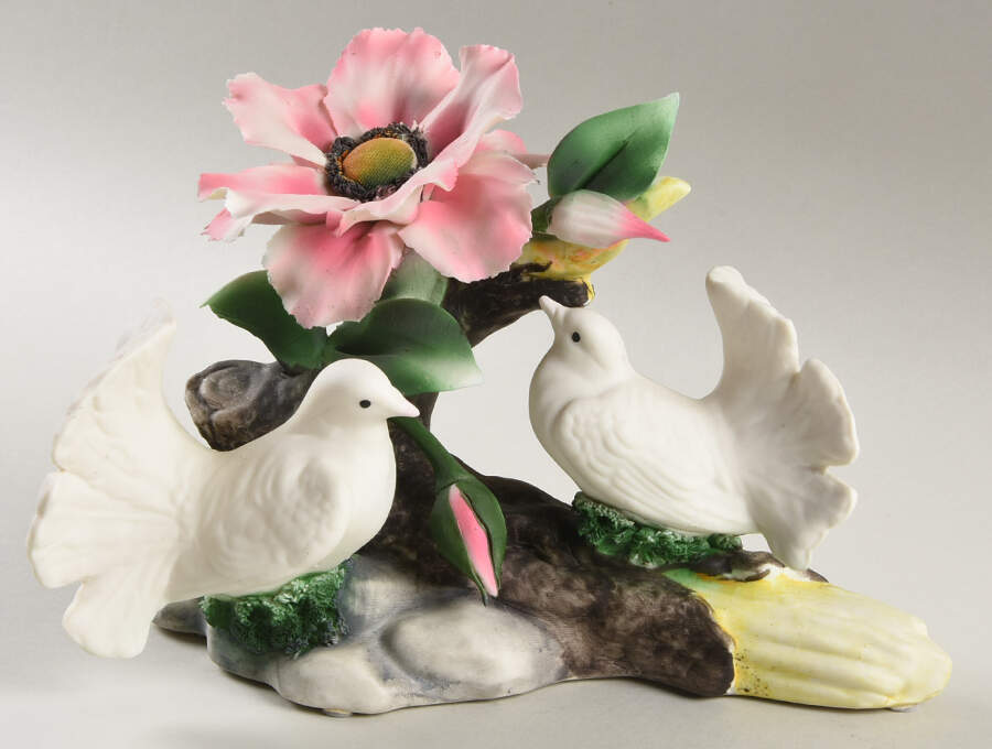 Capodimonte Giftware Two Doves Pink Flowers - No Box by Capodimonte-1