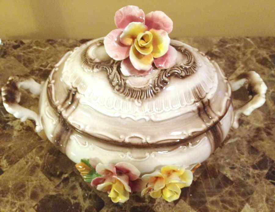 Capodimonte Giftware Floral Tureen W/ Lid - No Box by Capodimonte-1