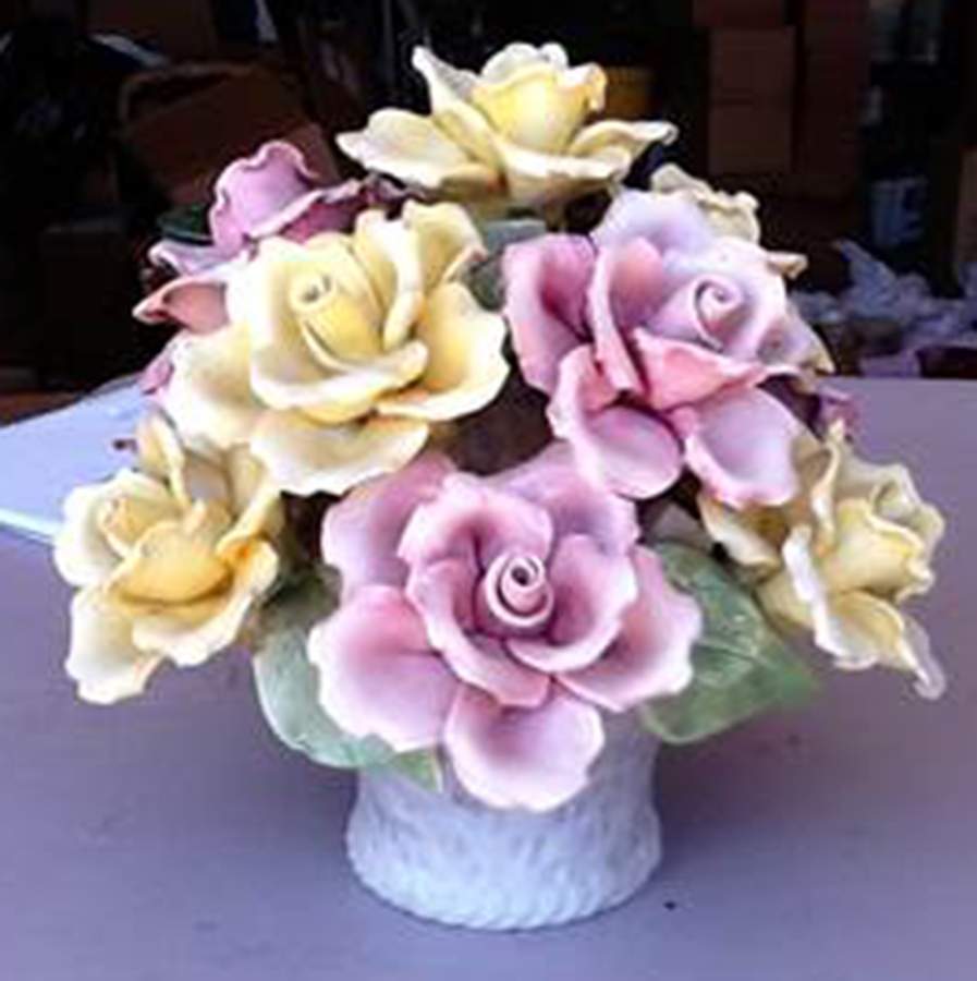 Capodimonte Giftware Yellow&Pink Roses - No Box by Capodimonte-1