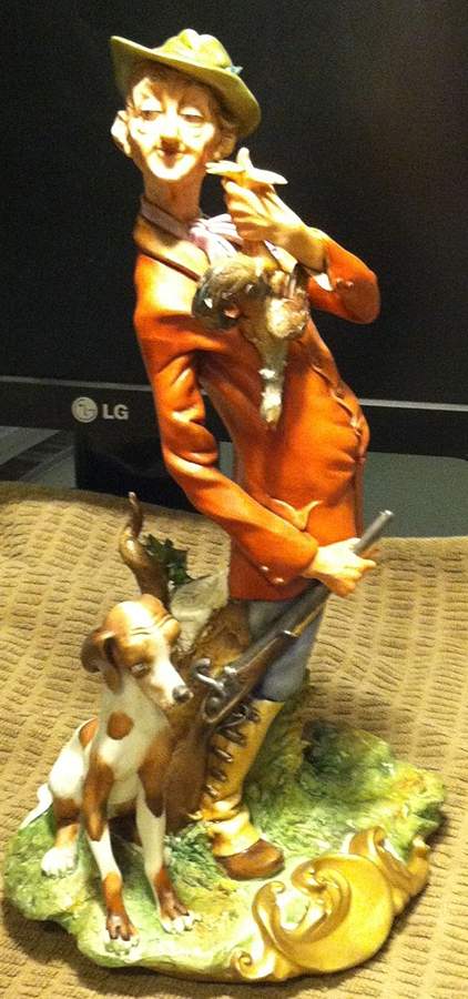 Capodimonte Giftware Hunter W/Dinner - No Box by Capodimonte-1