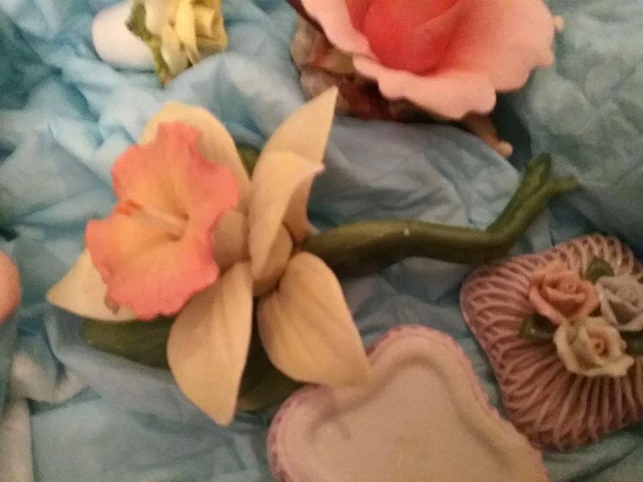 Capodimonte Giftware Daffodil - No Box by Capodimonte-1