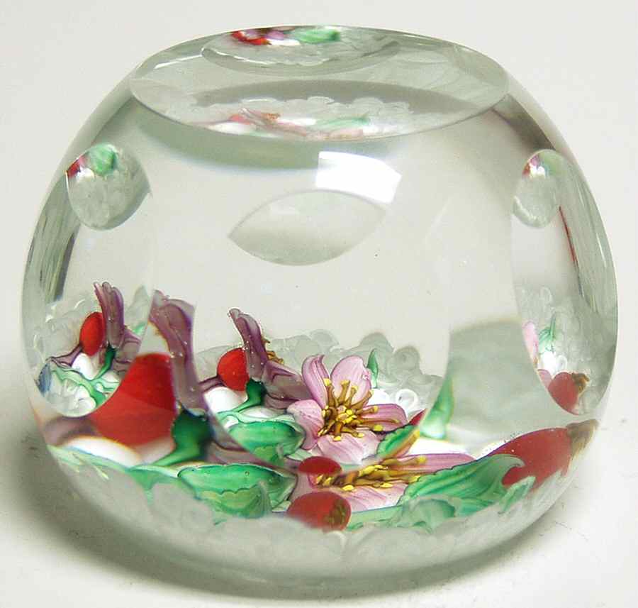 Whitefriars Paperweights Alaskan Prickly Rose - No Box by Caithness-1