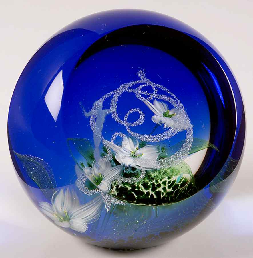 Fantasia Collection Floral Awakening W/O Base - Boxed by Caithness-1