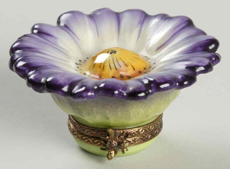 Chamart Exclusives Limoges Box Purple Daisy - Boxed by Chamart Exclusives-1