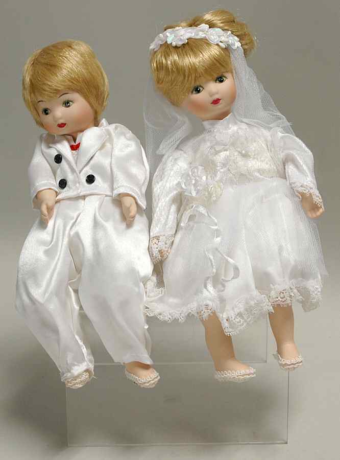 Classic Creations Dolls Deb And Devon - With Box by Classic Creations-1