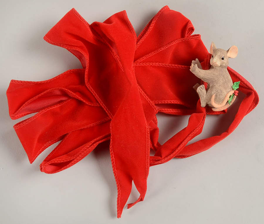 Charming Tails Red Bow Card Holder - No Box 108 by Charming Tails-1