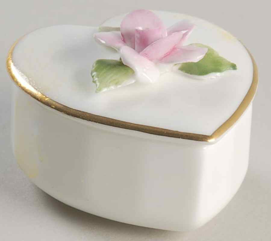 Coalport Florals Heart Rose Box - Boxed by Coalport-1