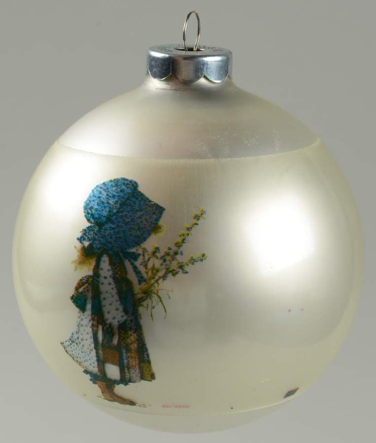 Holly Hobbie Collection, The Holly Hobbie Girl With Flowers - Boxed by Corning Corelle-1