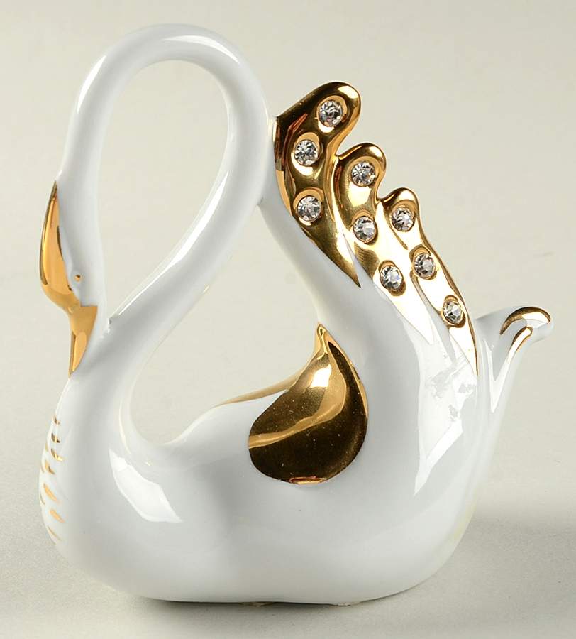 Polaris Swan-Curved Neck - No Box by Capodimonte-1