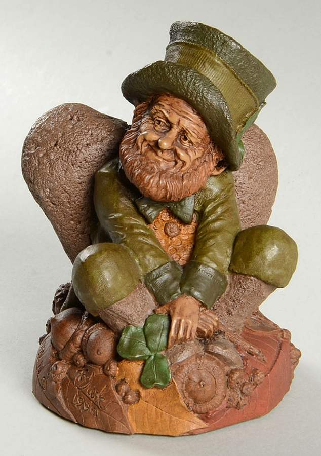 Leprechauns Dublin - No Box by Cairn Studios-1