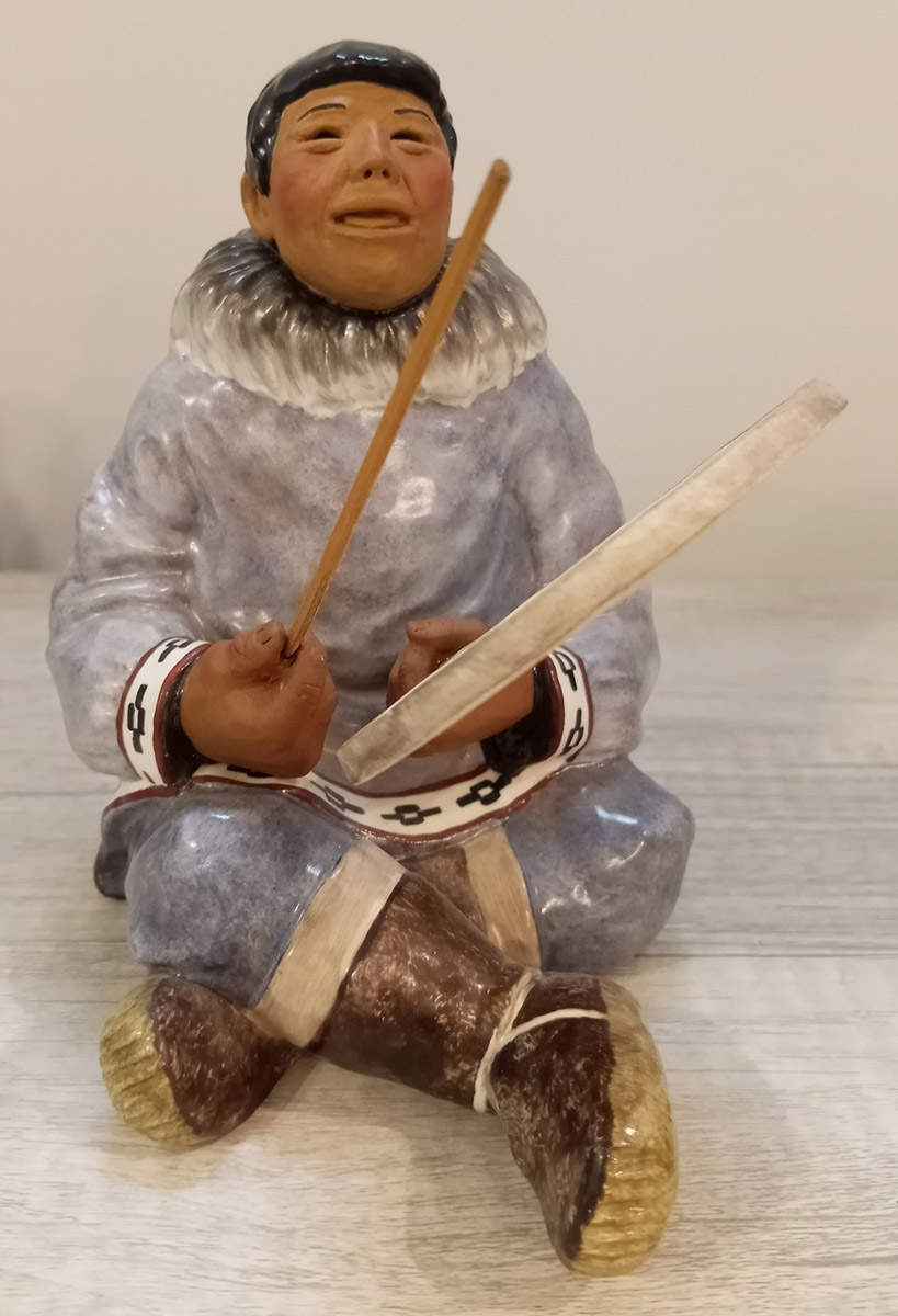 Alaska Figurines Amarok - No Box by C Alan Johnson-1