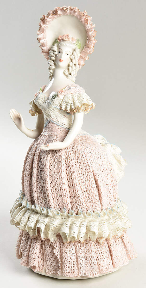 Cordey Figuines Woman In Pink Dress - No Box by Cordey China-1