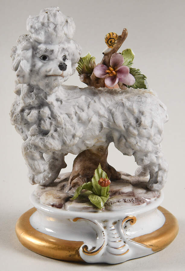 Viertasca Poodle - No Box by Capodimonte-1