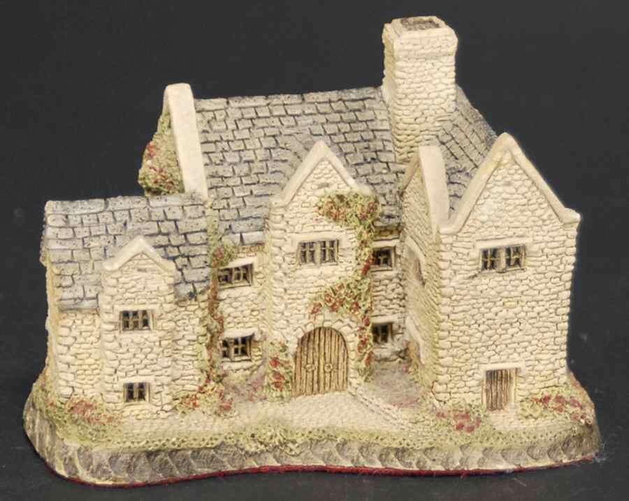Heart of England Series Blackfriars Grange - Boxed by David Winter-1