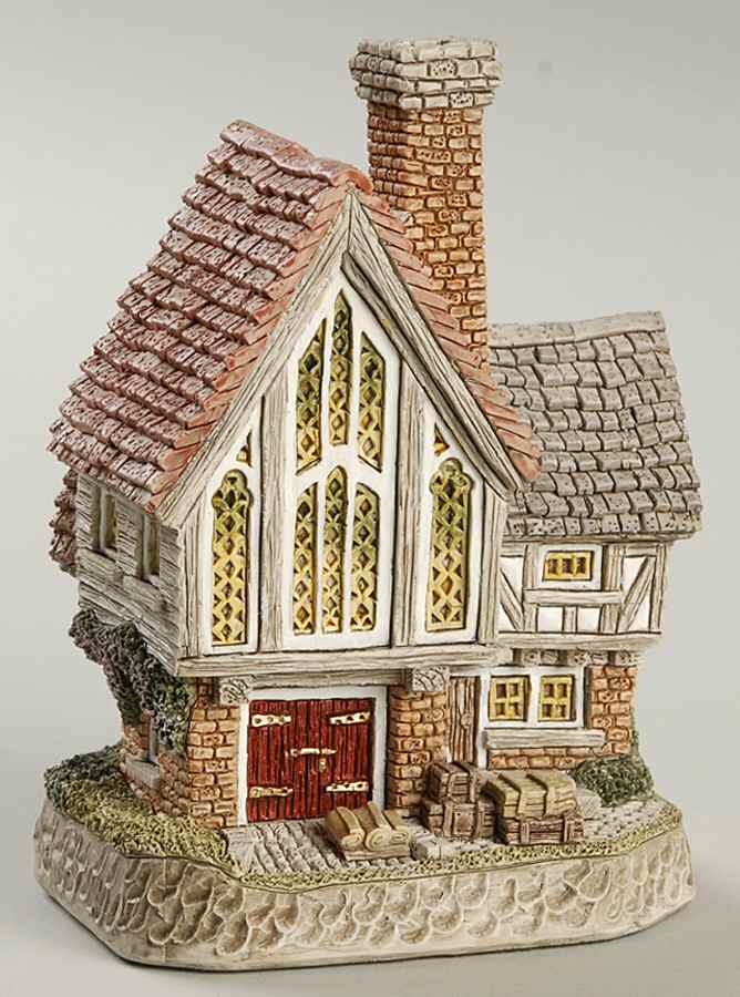 David Winter Appearance Piece The Stained Glass Studio - Boxed by David Winter-1