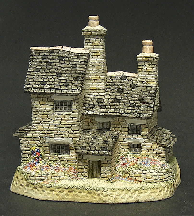 British Traditions Stonecutters Cottage  - Boxed by David Winter-1