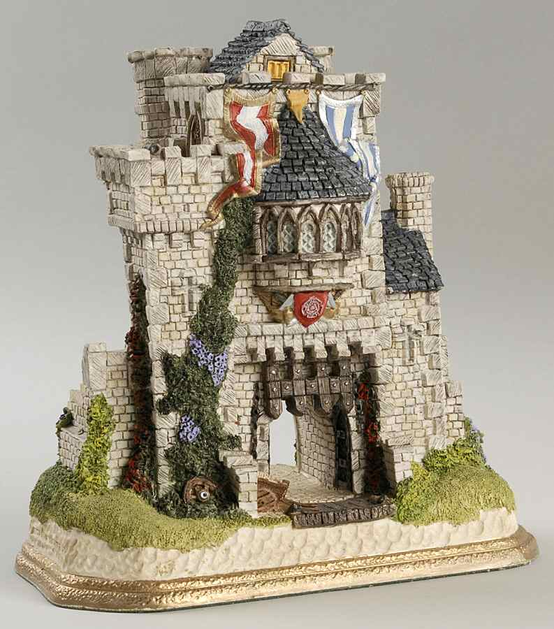 Castle Collection Bishopsgate Premier - Boxed by David Winter-1