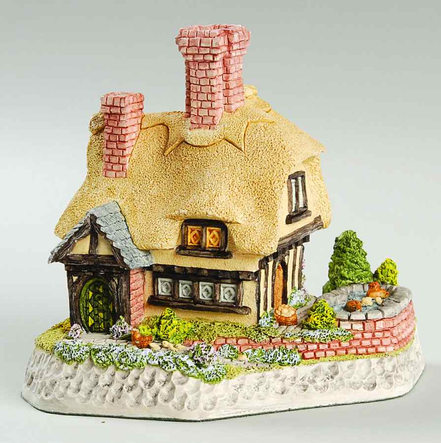 Celebration Cottages Spring Hollow - Boxed by David Winter-1