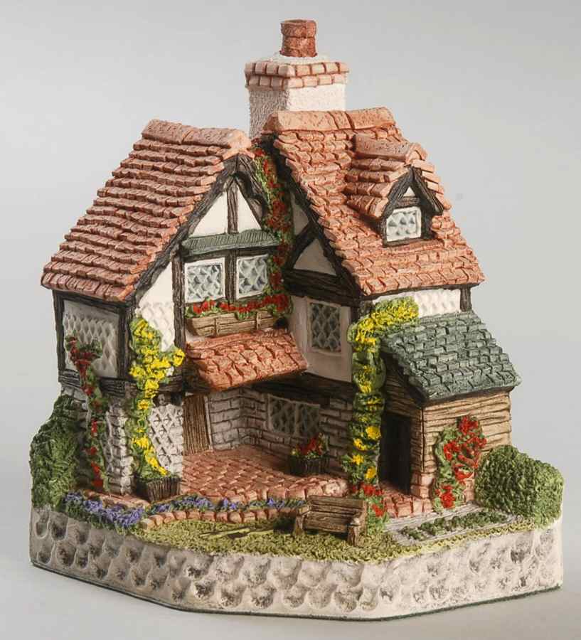 Collectors Guild Scene Gardener's Cottage - No Box by David Winter-1