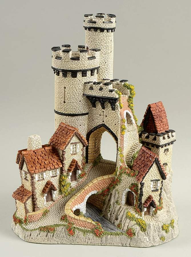 Land Owners Castle Gate - With Box by David Winter-1