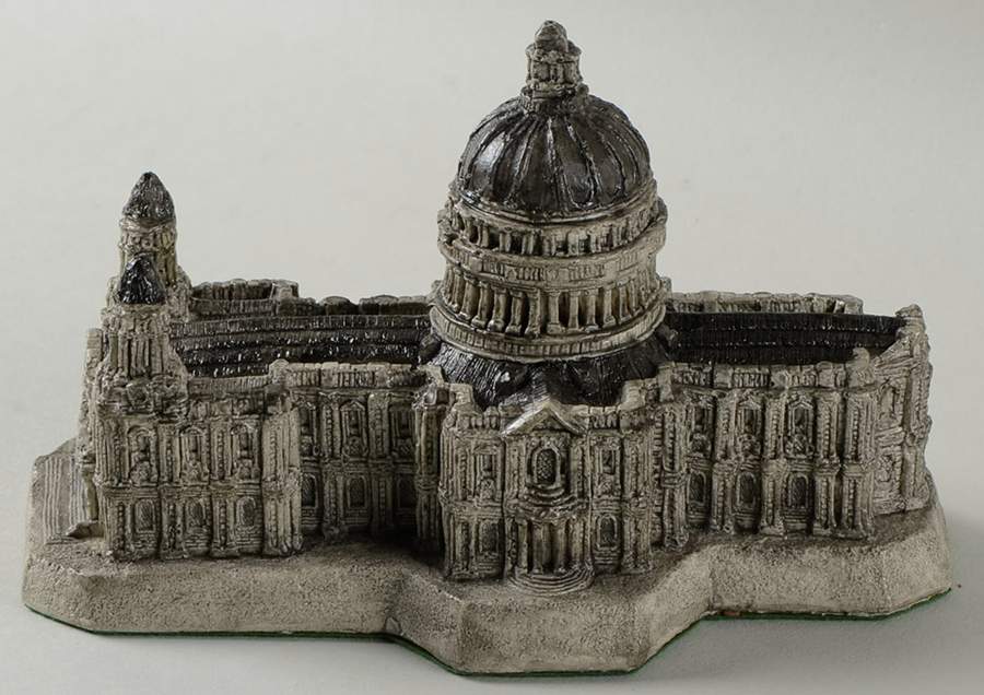 Main Collection St Paul's Cathedral - Boxed by David Winter-1