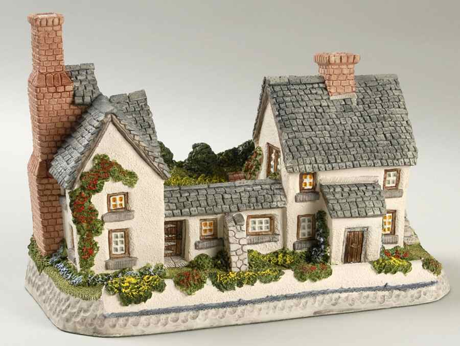 Main Collection Newtown Millhouse - Boxed by David Winter-1