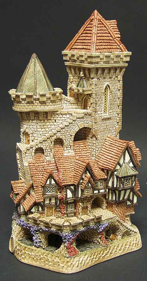 Main Collection Hereward The Wake's Castle  - Boxed by David Winter-1