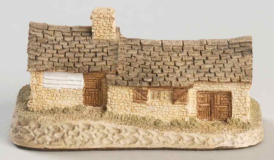 Main Collection Blacksmith's Cottage - Boxed by David Winter-1