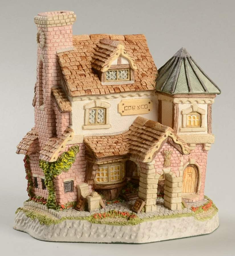 Porridge Pot Alley Cob's Bakery - No Box by David Winter-1