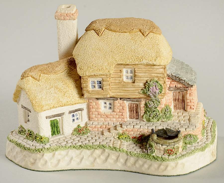 Painting Event Pieces Birthstone Wishing Well-October - Boxed by David Winter-1