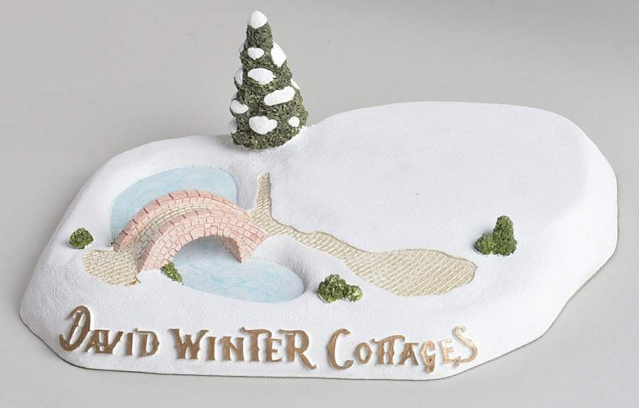 Winterville Collection Winterville Square - Boxed by David Winter-1