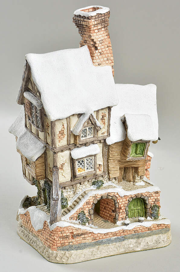 Dickens Christmas Old Joe's Beetling Shop - Boxed by David Winter-1