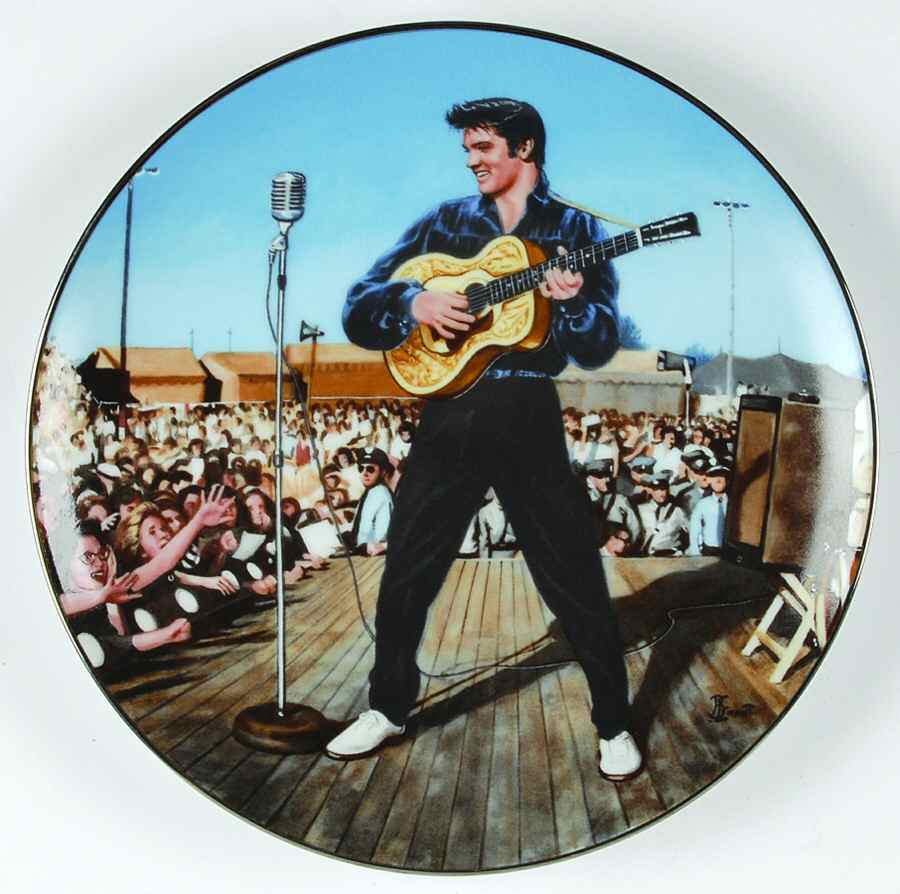 Elvis Presley In Performance Back In Tupelo, 1956 - Boxed by Delphi-1