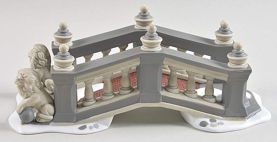 Dickens Village Lionhead Bridge - Boxed by Department 56-1