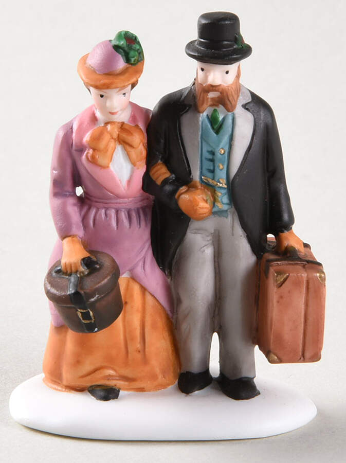 Dickens Village Couple - No Box by Department 56-1