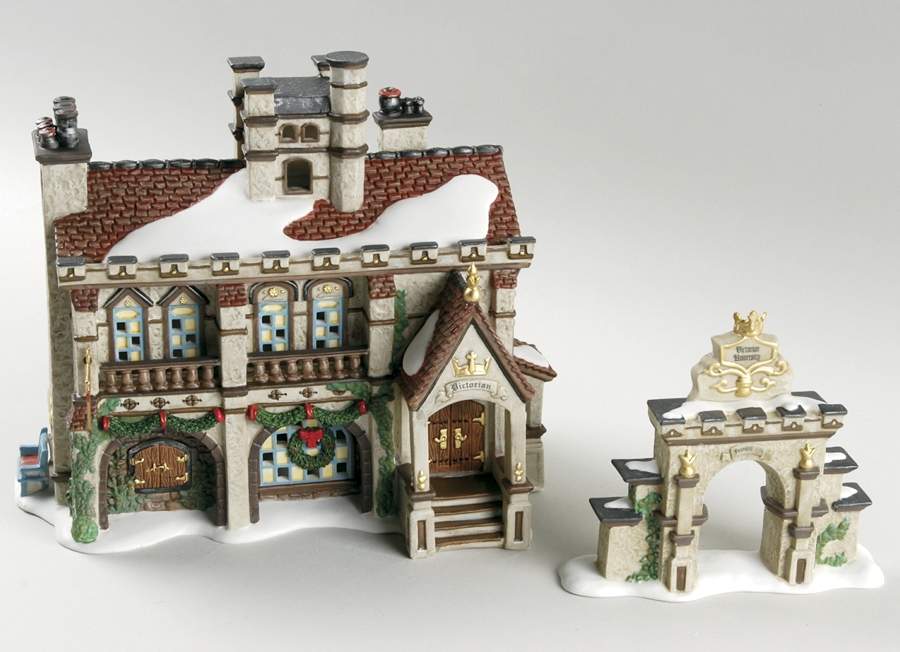 Dickens Village Victorian University - With Box Bx371 by Department 56-1