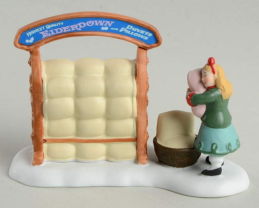 Twelfth Night - Dickens' Village Perfect Pillow - No Box by Department 56-1