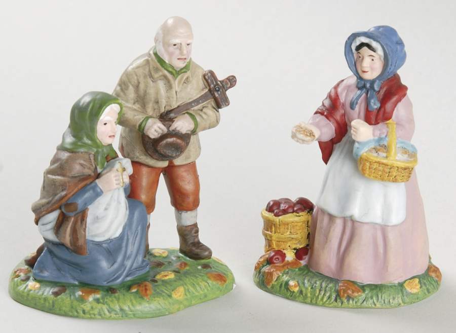 All Hallow's Eve-Dicken's Village Begging For Soul Cakes - No Box by Department 56-1