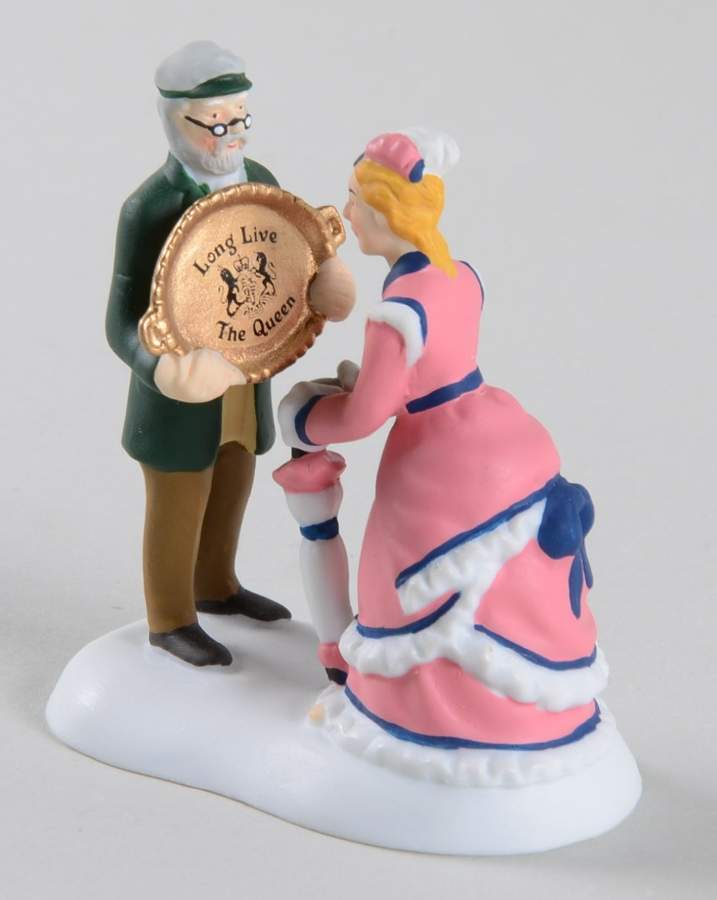 Twelfth Night - Dickens' Village Long Live The Queen - No Box by Department 56-1