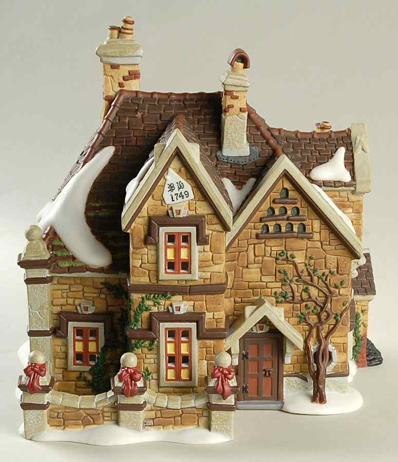 Dickens Village Tattyeave Knoll - Boxed by Department 56-1